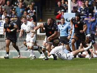 Baxter’s Chiefs hit back in style to stun champions
