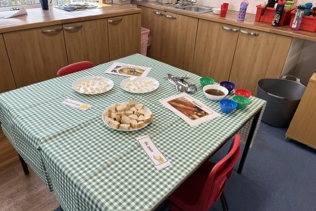 Harbertonford Primary School pupils explore French culture 