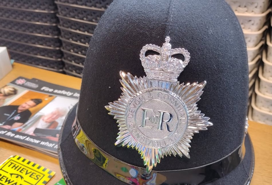 Totnes police arrest man for drug dealing, weapons seized