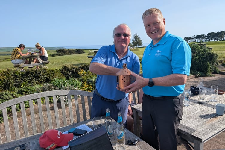 Tim Stacey, Bigbury Captain receiving the Lantern Trophy